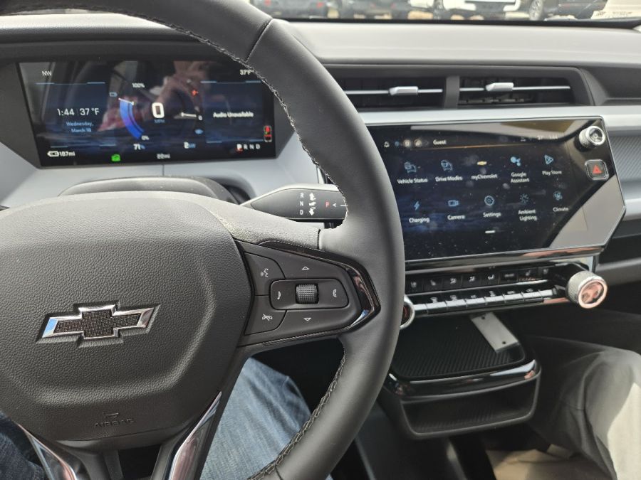 2027 Chevrolet Bolt - infotainment sreen