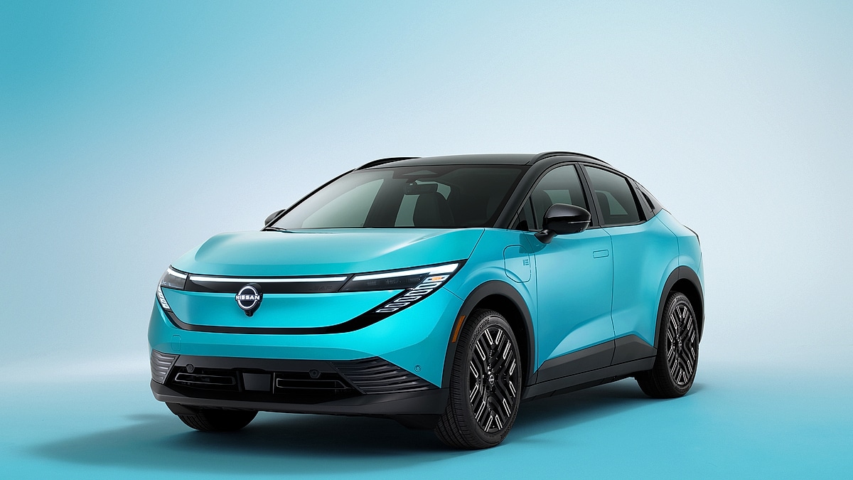 2025 Nissan LEAF