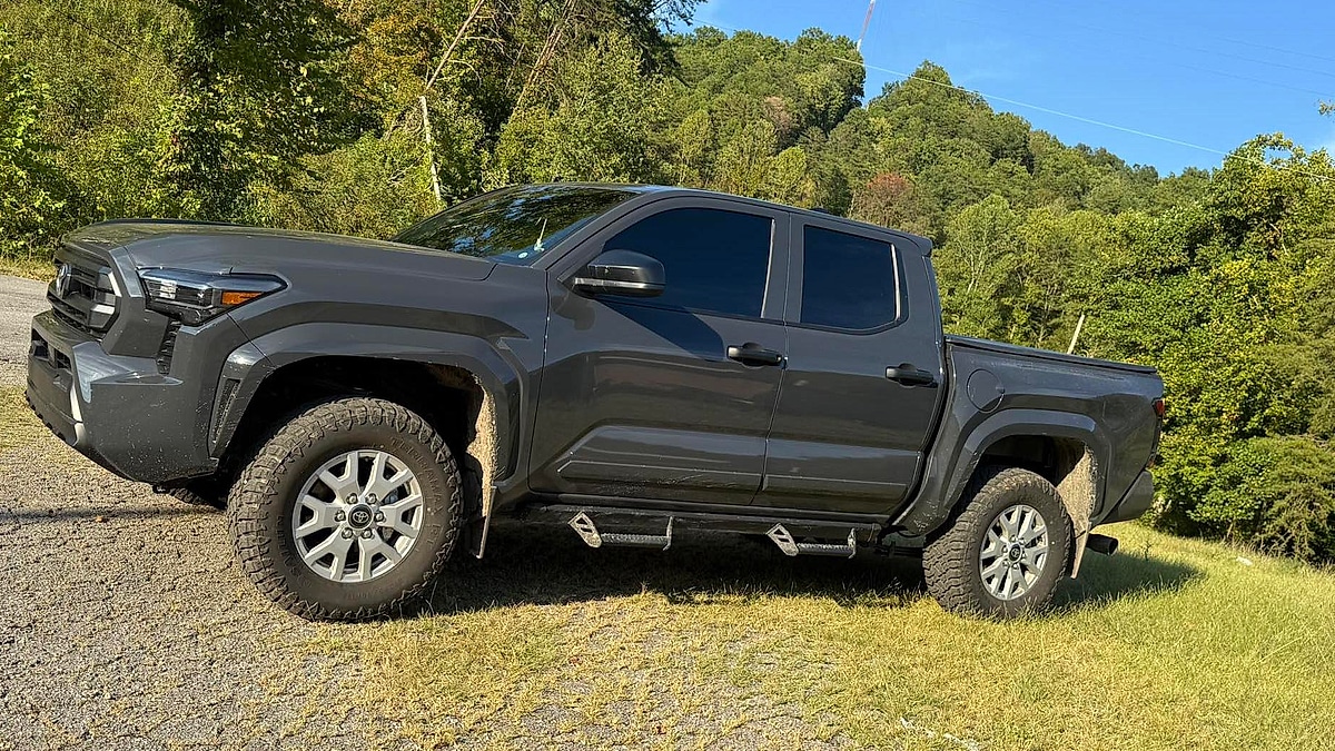 A Kentucky owner's 2025 Toyota Tacoma undergoes transmission testing at 10,000 miles to diagnose severe gear shifting and slipping