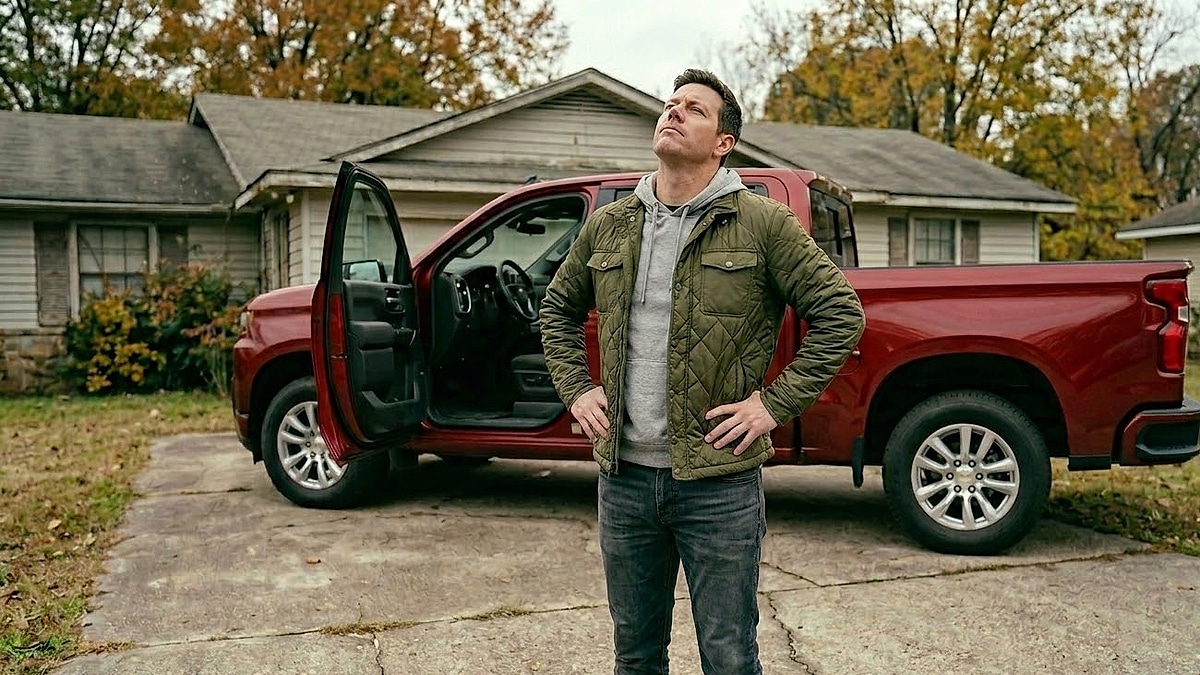 A stressed Arkansas owner faces frustration with recurring engine failure in his red Chevy Silverado, considering trading it in