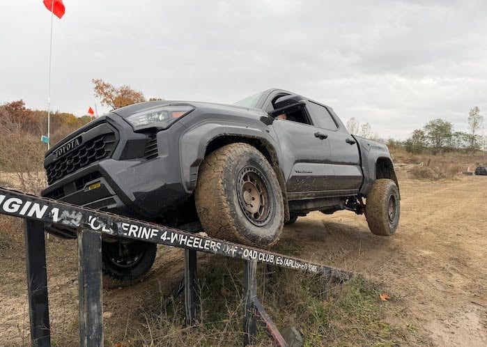 Derick David's 4th Gen Toyota Tacoma 4wd course