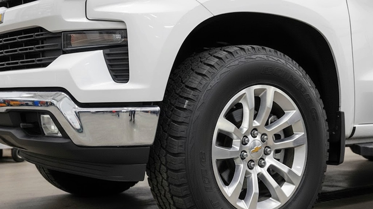 Jason Lowell's 2025 Chevy Silverado