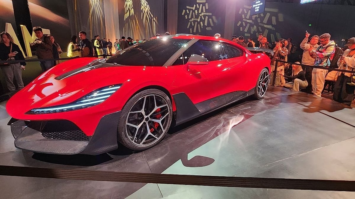 Nebula NEXT 01 JET Edition's front