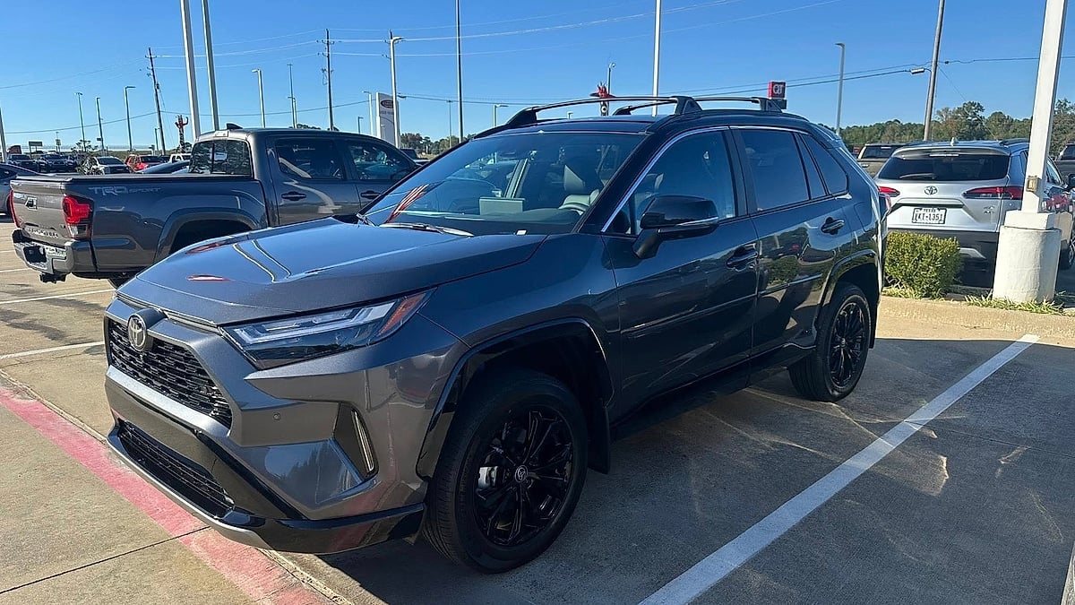 New Mexico field worker idling a 2025 Toyota RAV4, sitting in his car in intense heat