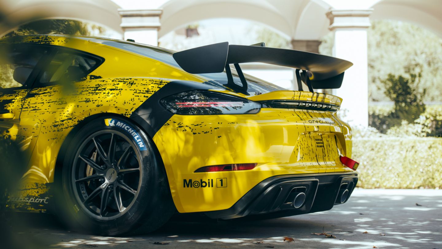 Porsche 718 Clubsport Hemp Car - Explained 
