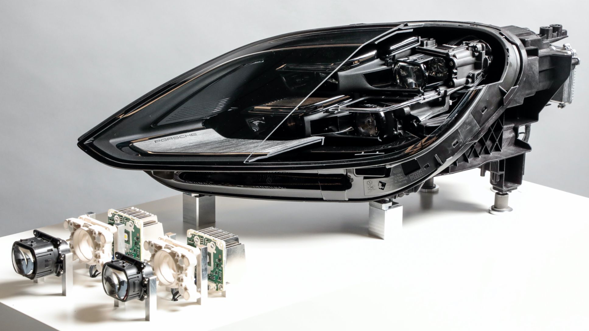 Porsche 911 Headlight Upgrade Guide - Torque News