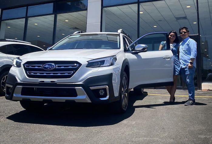 Subaru customers with a Crosstrek