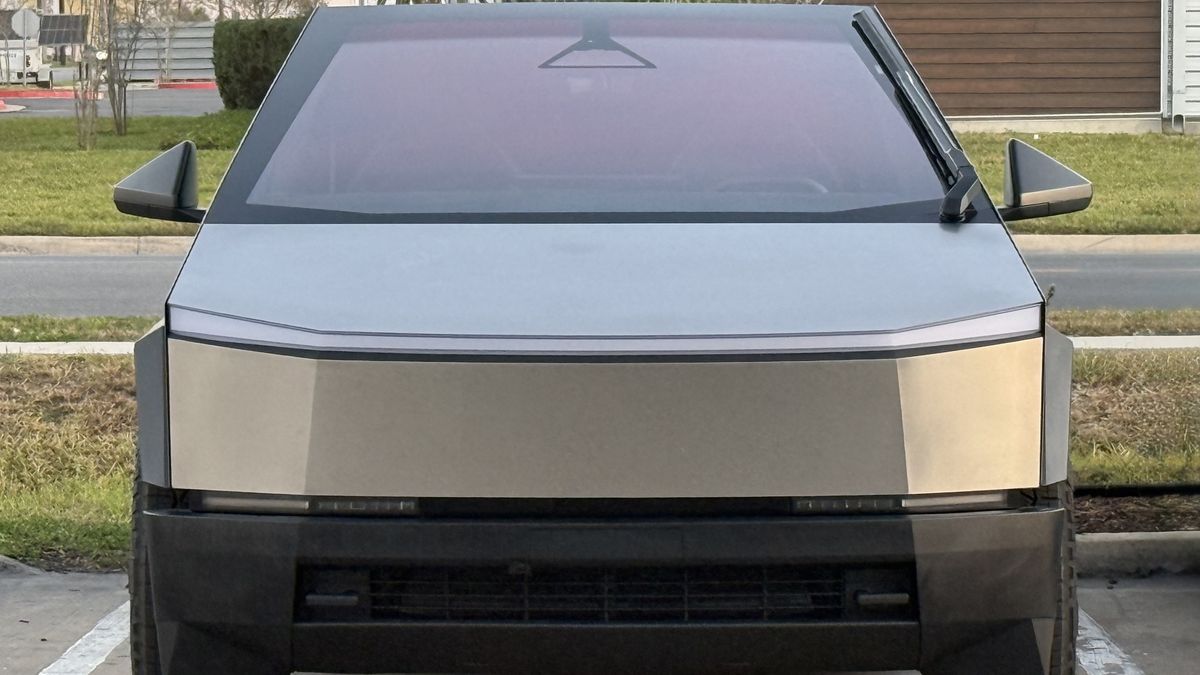 Tesla Cybertruck Front View