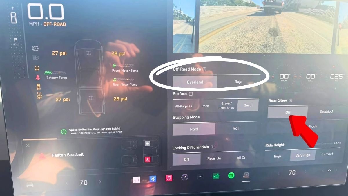 A Tesla Cybertruck Owner Shares How He Was Able to Drive On the Beach Without Getting Stuck – Says “I Aired Down My Tires to 28 psi and Turned Off 4-Wheel Steering”
