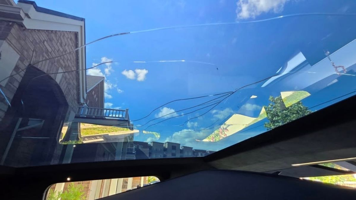 A Tesla Cybertruck Owner Says His Glass Roof Shattered Spontaneously – Adds, “I Went Apple Picking With My Daughter, Parked the Cybertruck in a Field, &amp; When I Came Back, the Glass Roof Was Shattered”