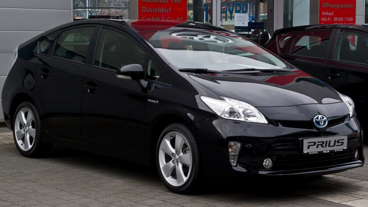 Toyota Prius is marginally quicker than the Honda Insight, and at a leisurely pace, slightly more frugal