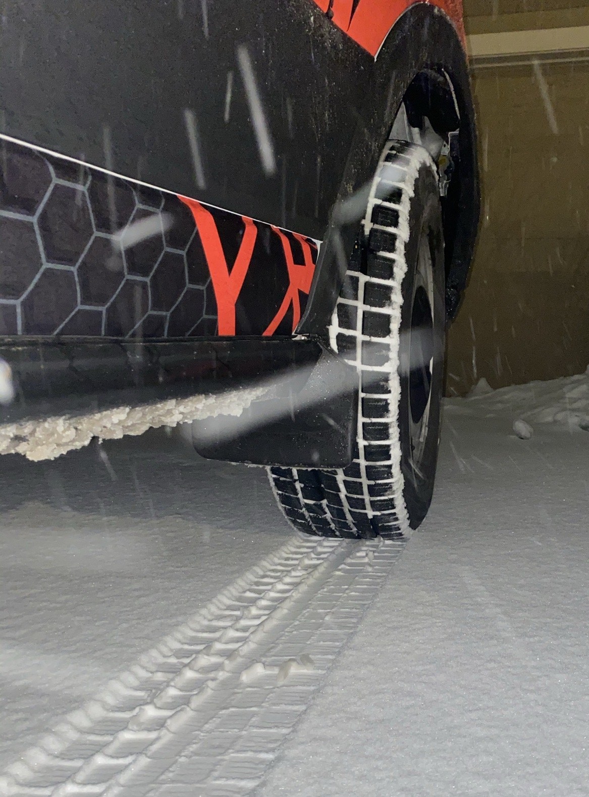 Image of Michelin CrossClimate tire courtesy of Jay Condrick