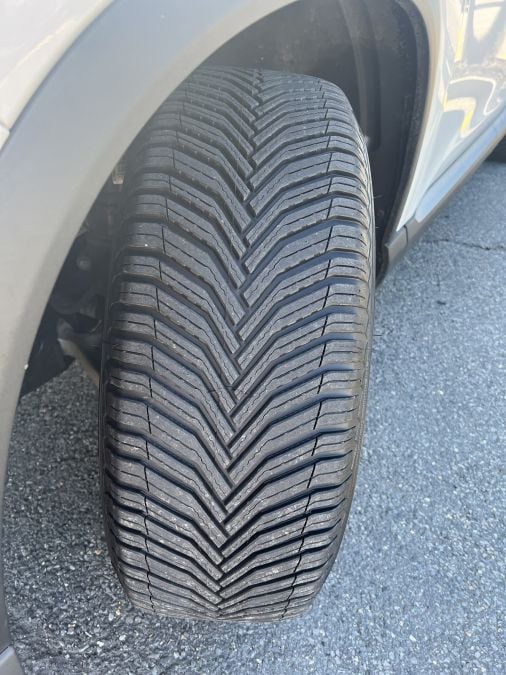 Michelin CrossClimate 2 has a unique tread design
