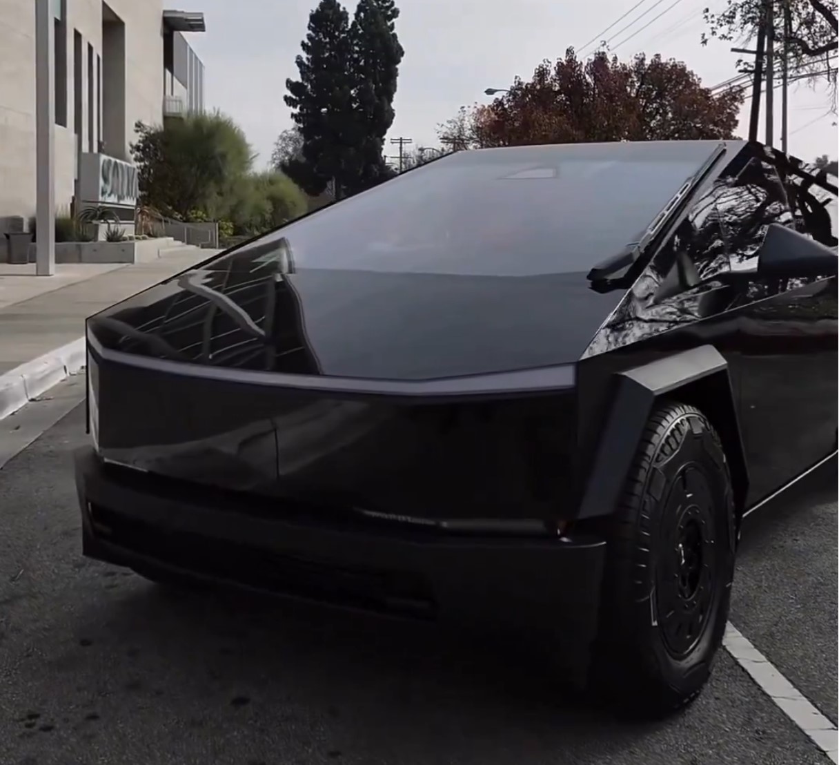 Stunning View Of Tesla Cybertruck In Complete Gloss Black Wrap: Shines ...