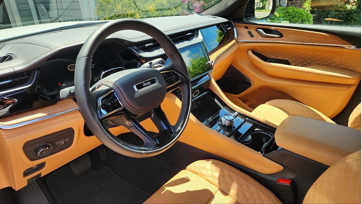 Front Interior and the Infotainment screen of the 2026 Jeep Grand Cherokee