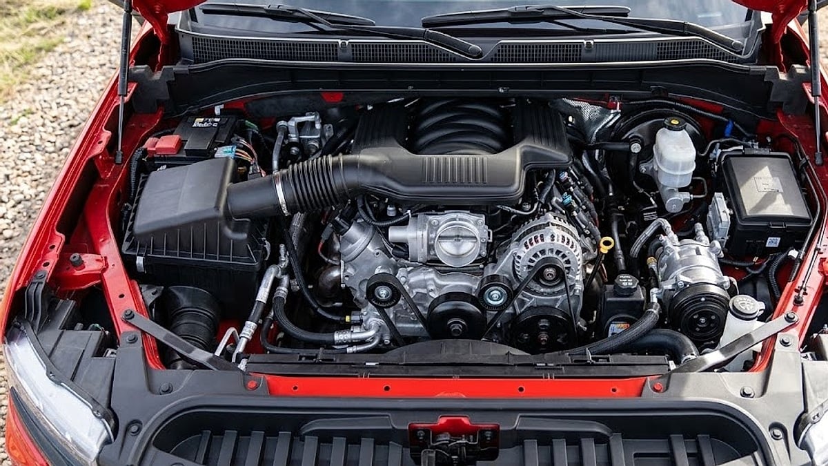 GM 6.2L V8 EcoTec3 Engine Platform - A detailed view of the high-performance V8 engine bay inside a Chevy Silverado
