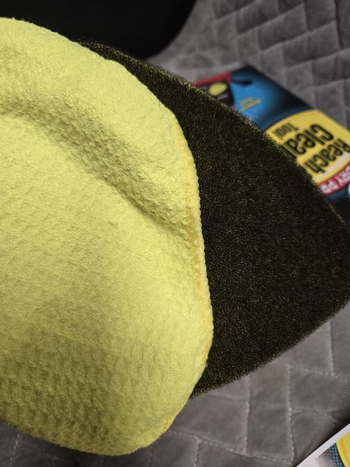 Invisible Glass Reach and Clean