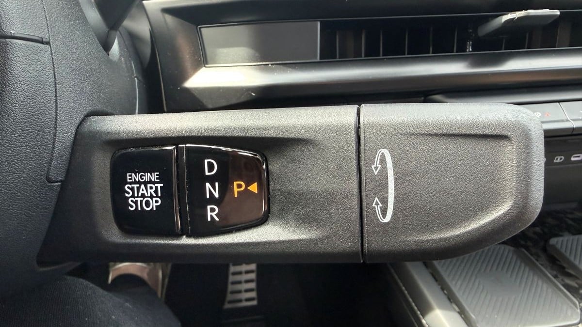 2027 Kia Stop/Start Button
