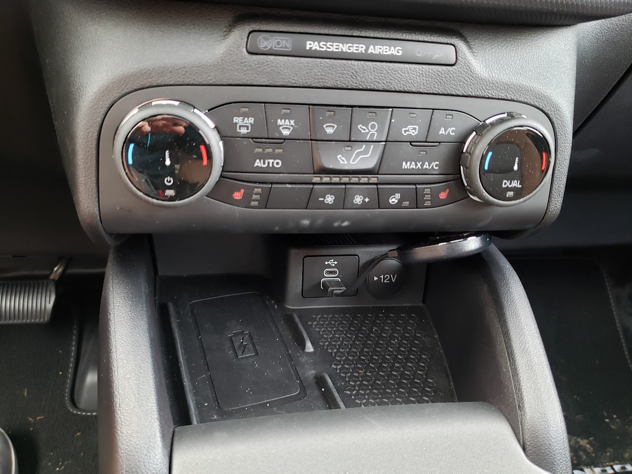 Image of Motorola MA1 Android Auto Wireless device by John Goreham