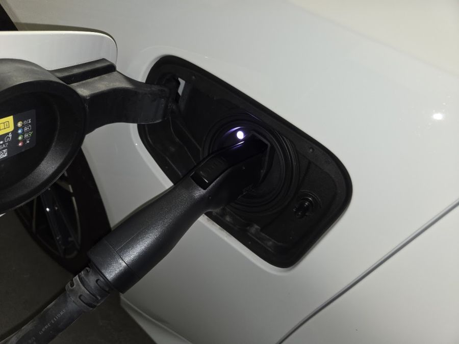 MSI LifePlus charger handle