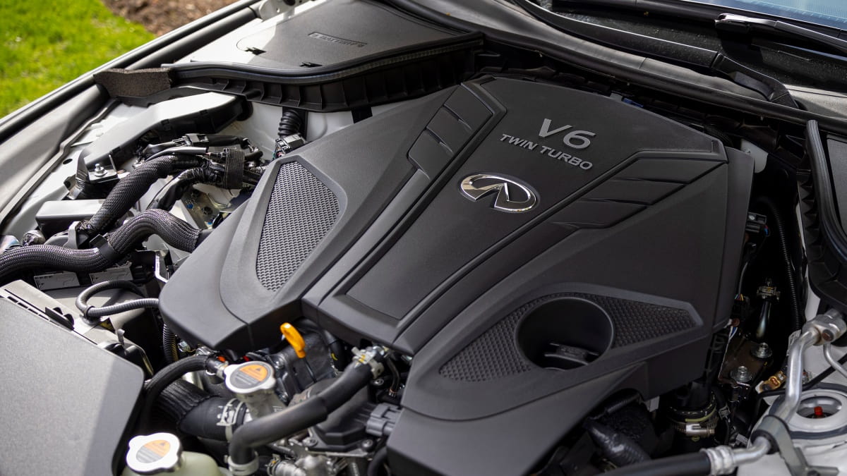 2022 インフィニティ Q60 3.0 V6 エンジン