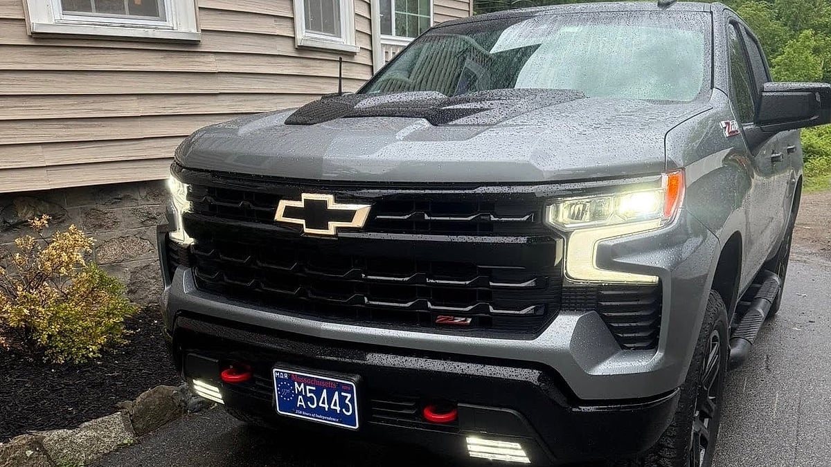 Saige Tait's 2025 Chevy Silverado 1500 5.3L in his Fountain Hills Arizona driveway 