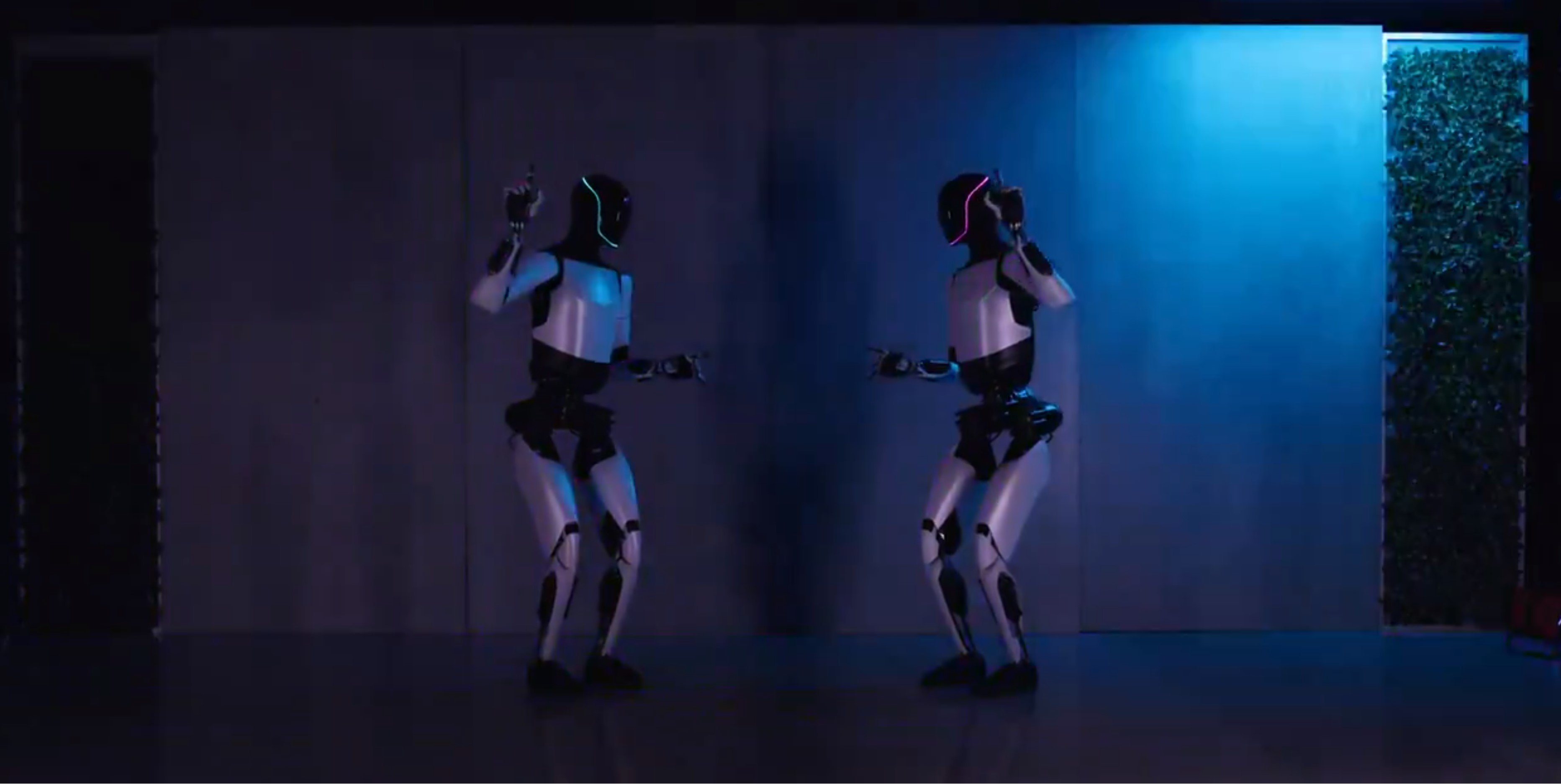 Tesla Bot dance rave