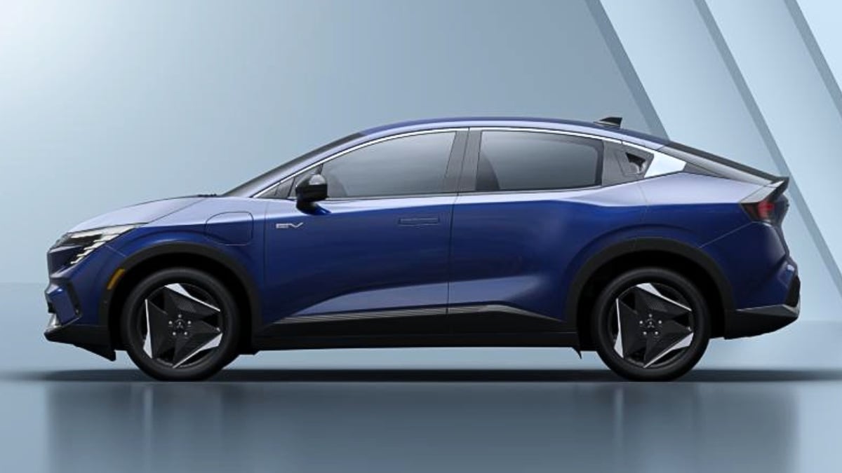 The Mitsubishi Eclipse Sportback EV
