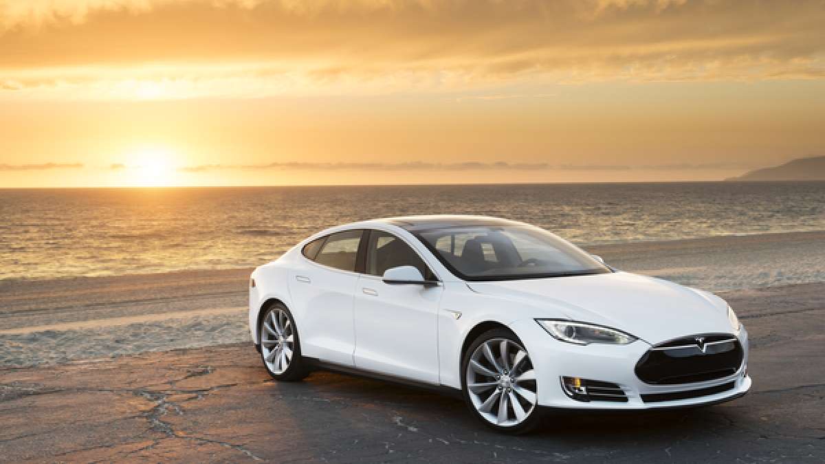 White 2013 Tesla Model S