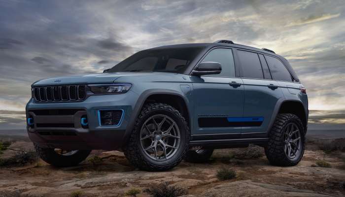 Jeep Grand Cherokee Trailhawk 4xe for 2022 Easter Jeep Safari