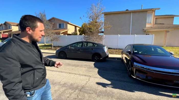 Image showing Kevin's Lucid Air Dream Edition parked at a 90-degree angle to the curb after attempting autonomous parallel parking.