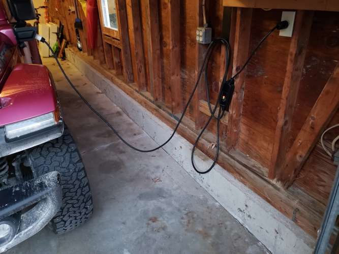 Image of Jeep Wrangler 4xe charging by John Goreham