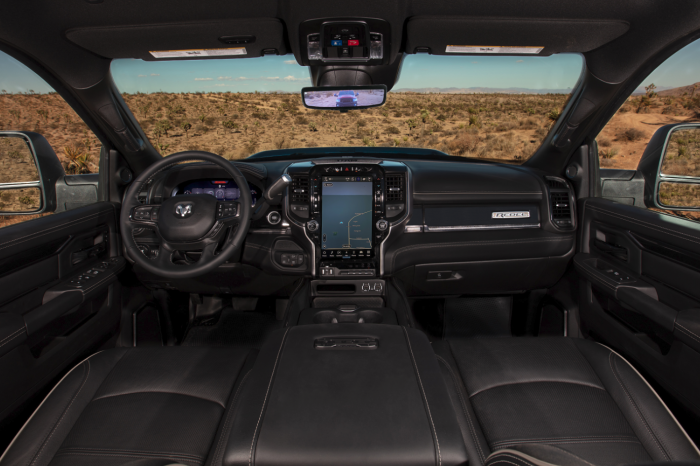 2023 Ram 2500 Heavy Duty Rebel interior image