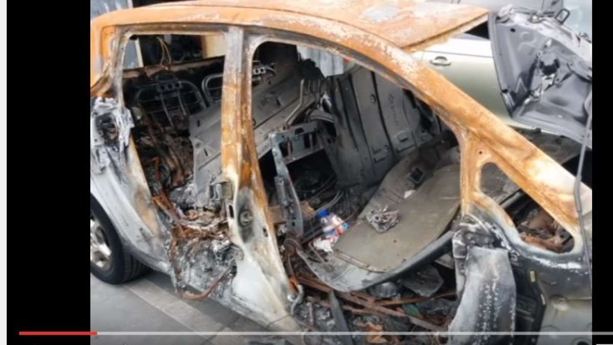 Nissan Leaf Battery Burned