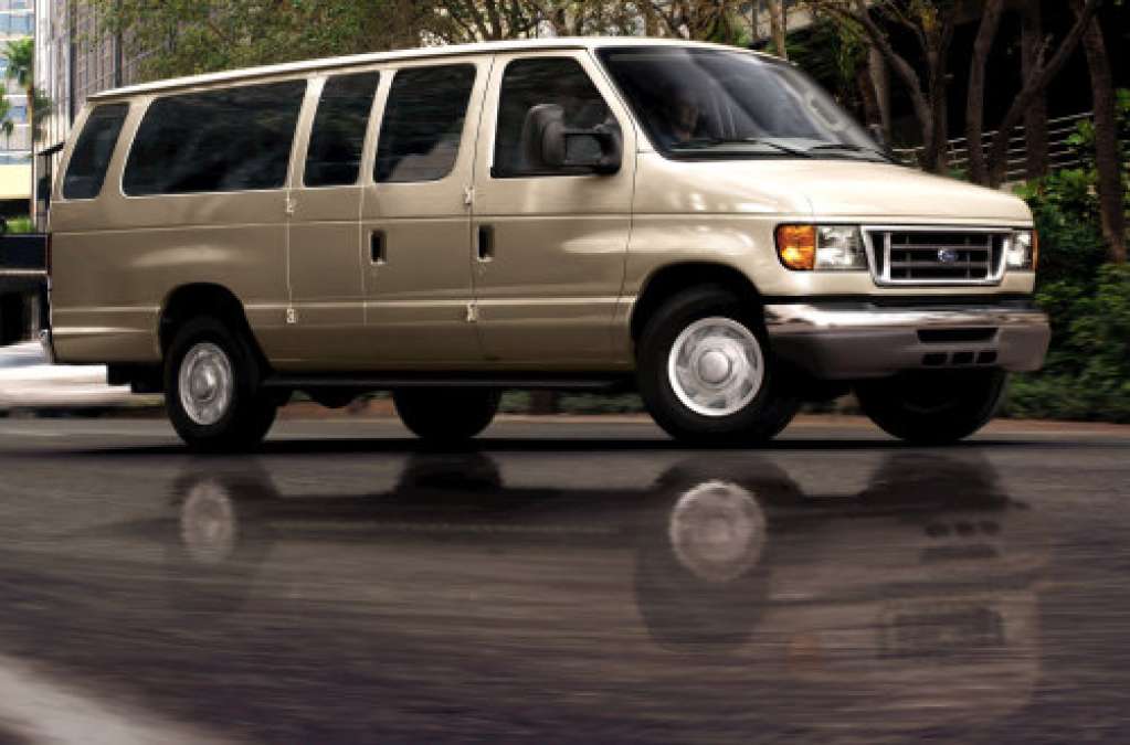 The 2007 Ford E350