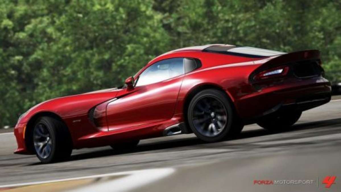 The 2013 SRT Viper GTS in Forza 4