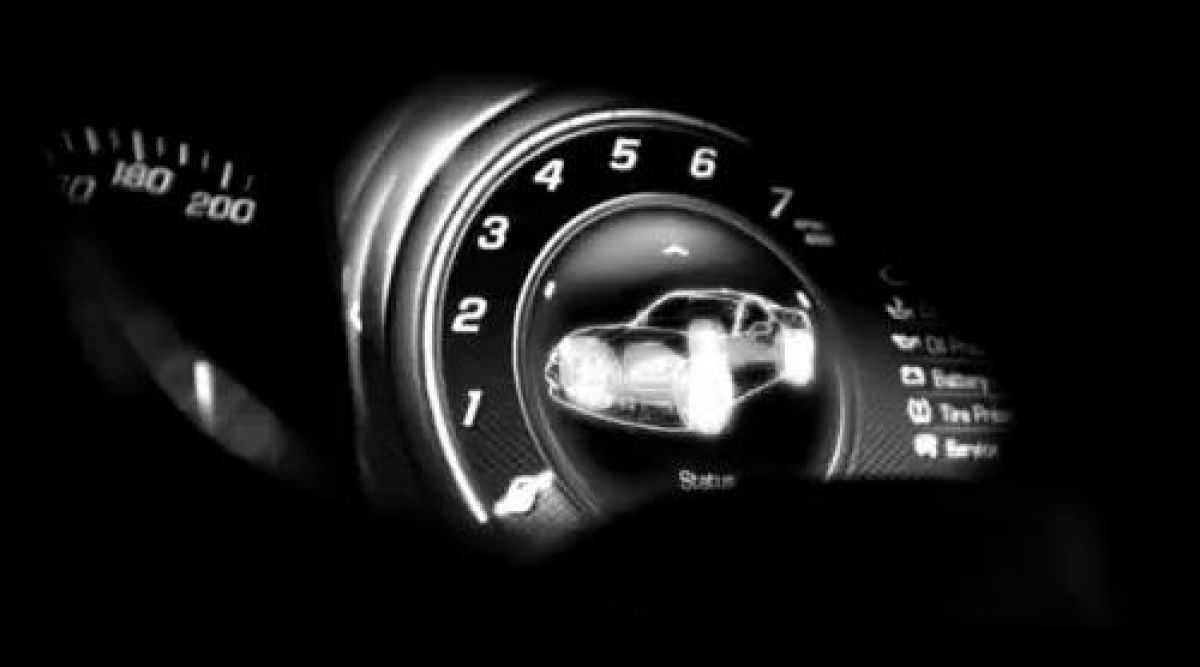 The speedometer and tachometer of the 2014 Chevrolet Corvette 