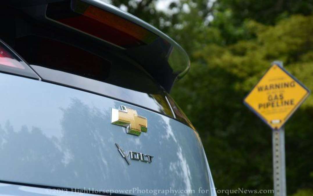 The rear logo of the 2013 Chevy Volt