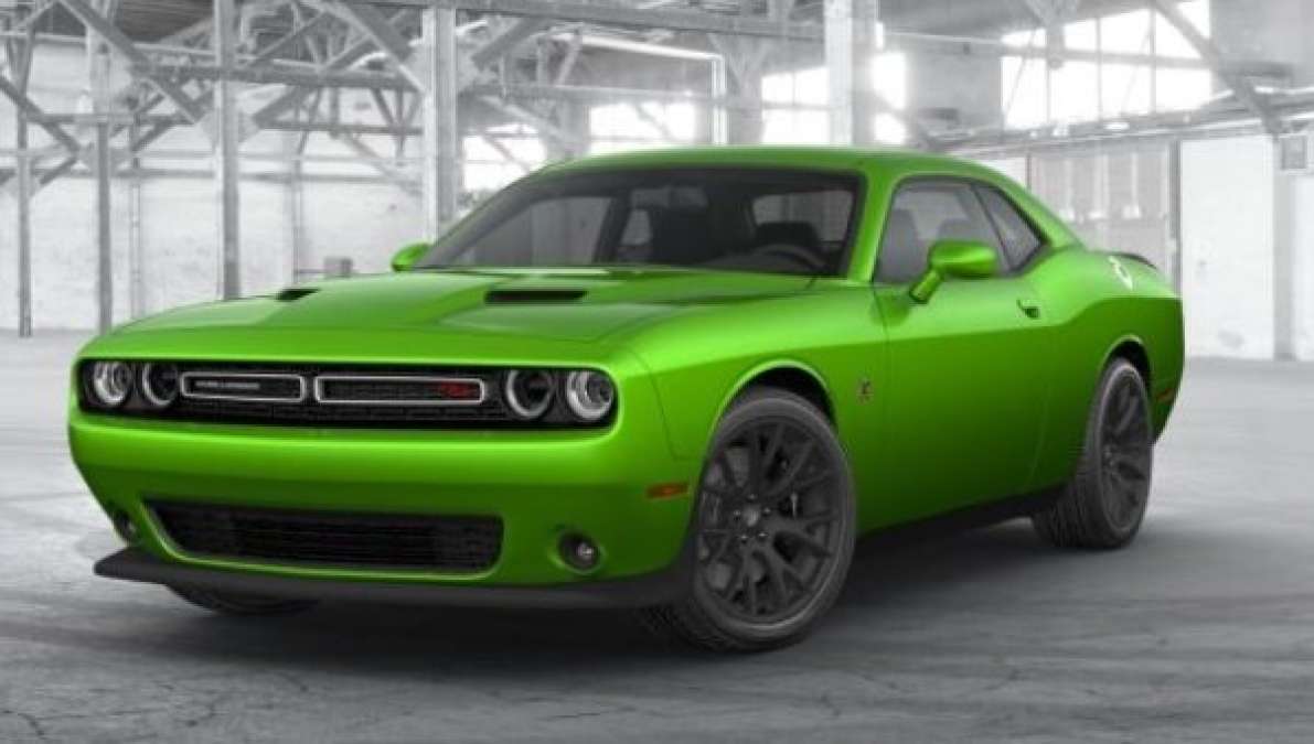 2017 Challenger Scat Pack with the Dynamics pkg