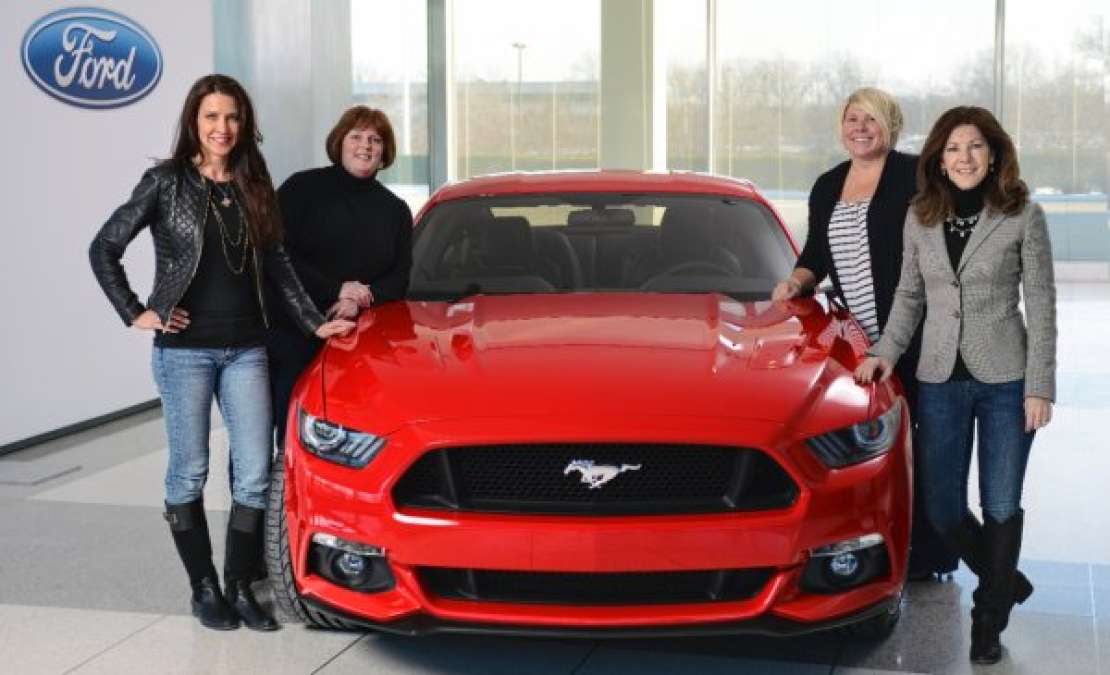 Ford Mustang women's car of the year