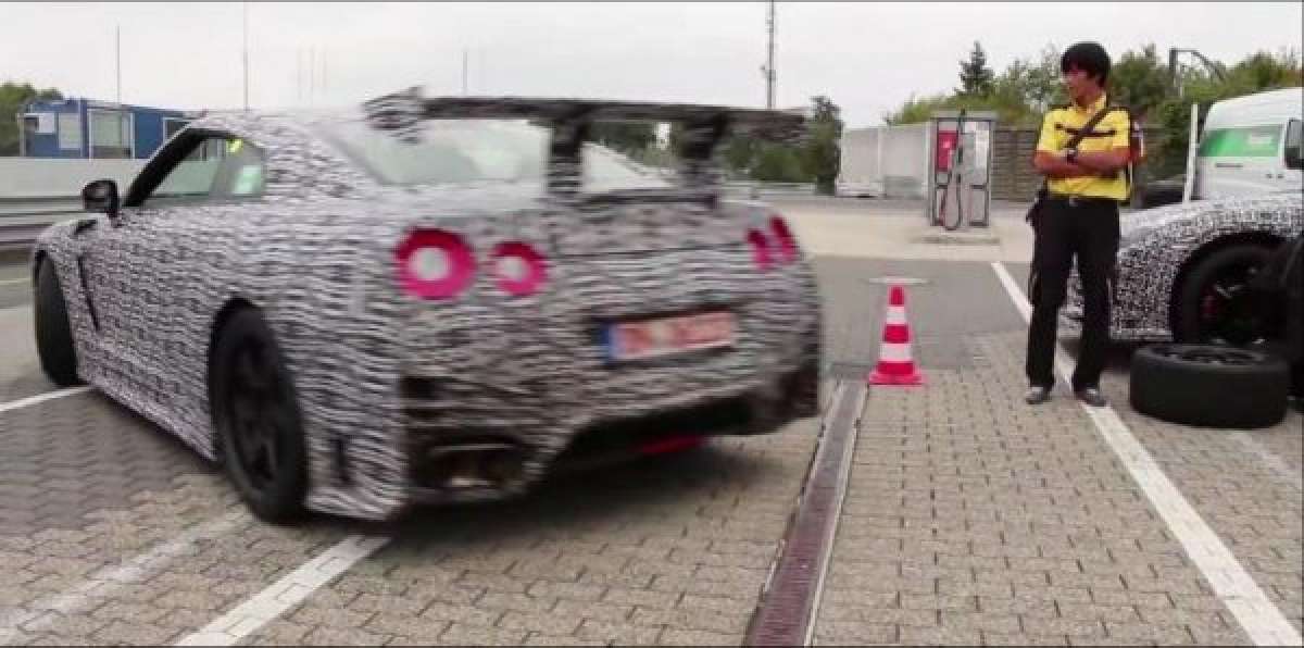 Nissan GT-R NISMO in camouflage on track