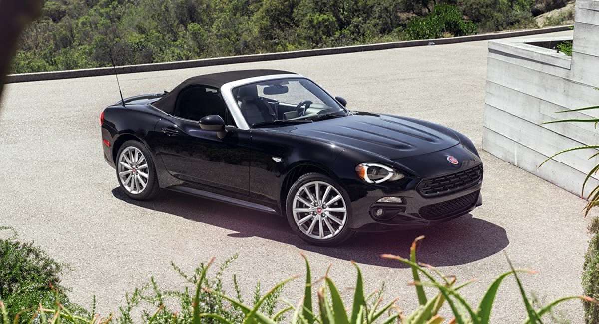 Fiat’s 124 Spider Prices For 2017 Are Surprising
