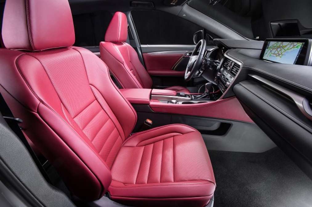 2016 Lexus RX named to Ward's 10-Best Interiors List