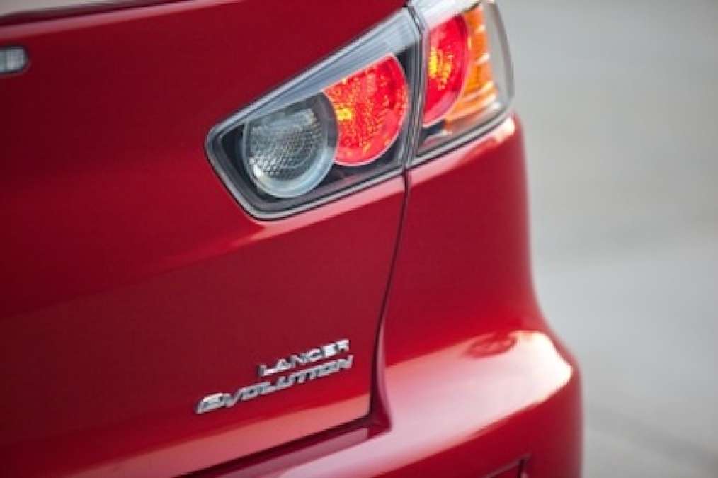 2014 Mitsubishi Lancer Evolution 