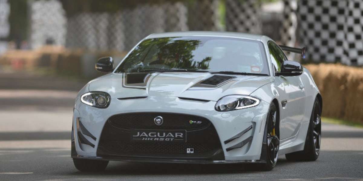 Jaguar XKR-S GT Racing