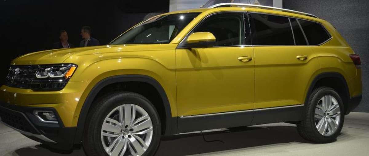 Volkswagen has added R-Line features to the 2018 Atlas.