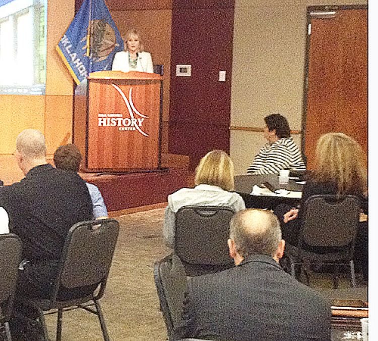 Governor Mary Fallin addresses the CNG meeting. Photo courtesy of Gov. office