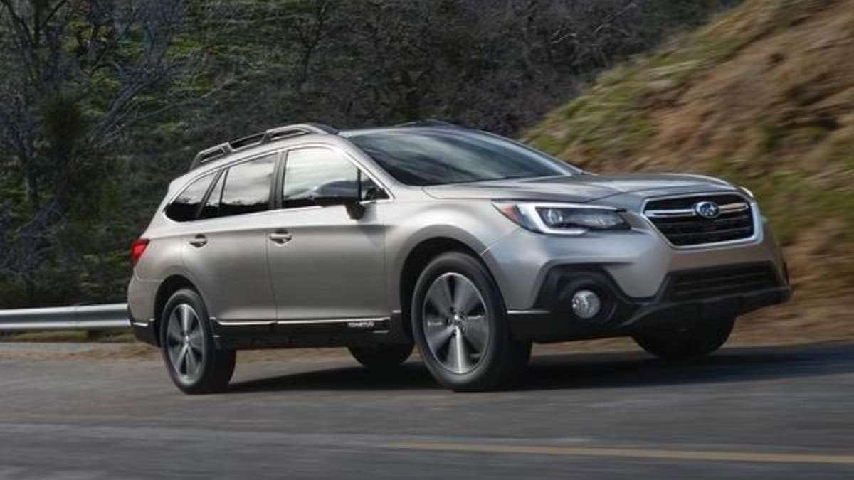 2017 Subaru Outback fuel mileage, specs, features