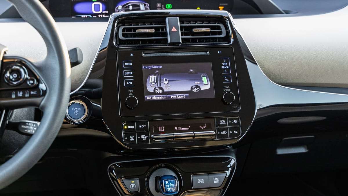Toyota Prius Apple Car Play Upgrade
