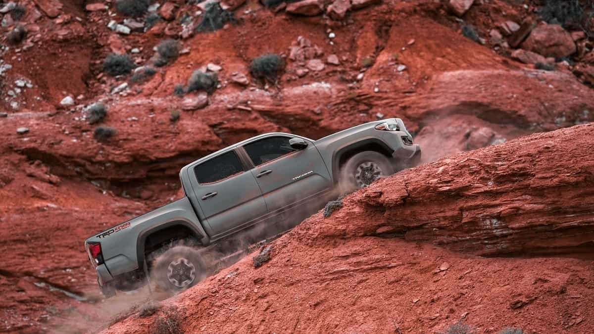 2019 Toyota Tacoma Driving in rough terrain